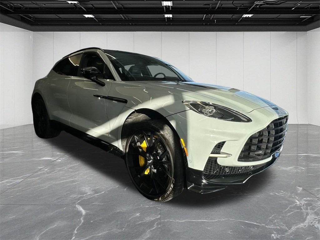 2026 Aston Martin DBX 707
