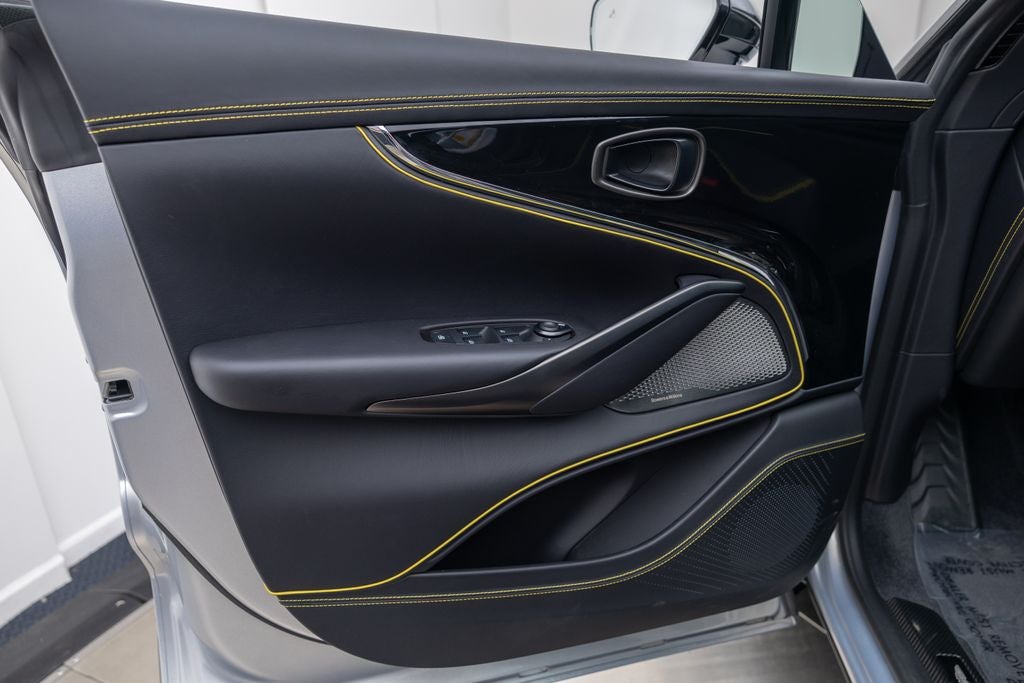 2026 Aston Martin DBX S