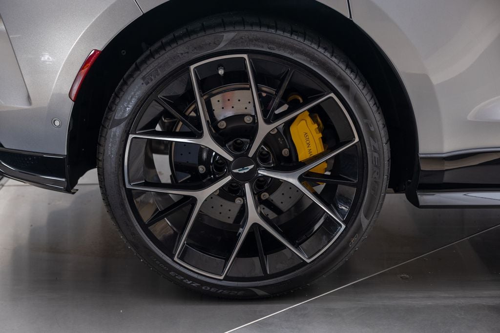 2026 Aston Martin DBX S
