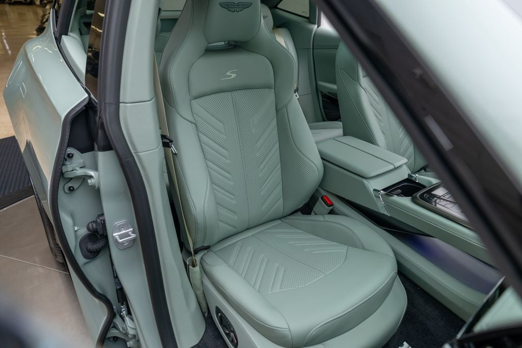 2026 Aston Martin DBX S