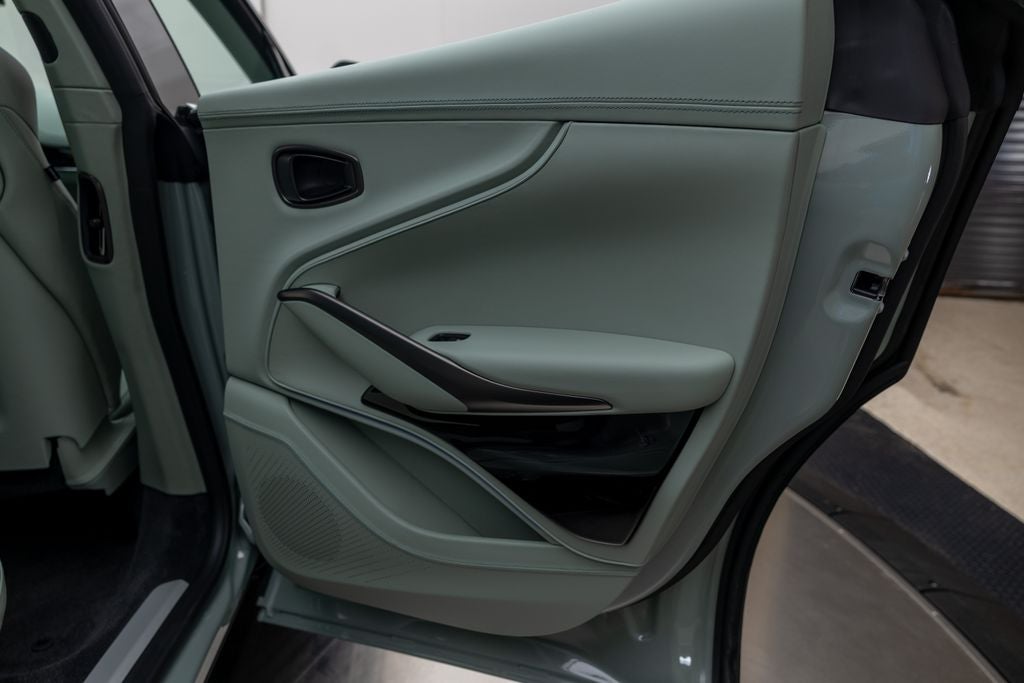 2026 Aston Martin DBX S