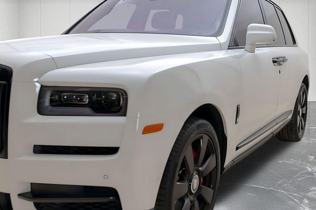 2023 Rolls-Royce Cullinan Base
