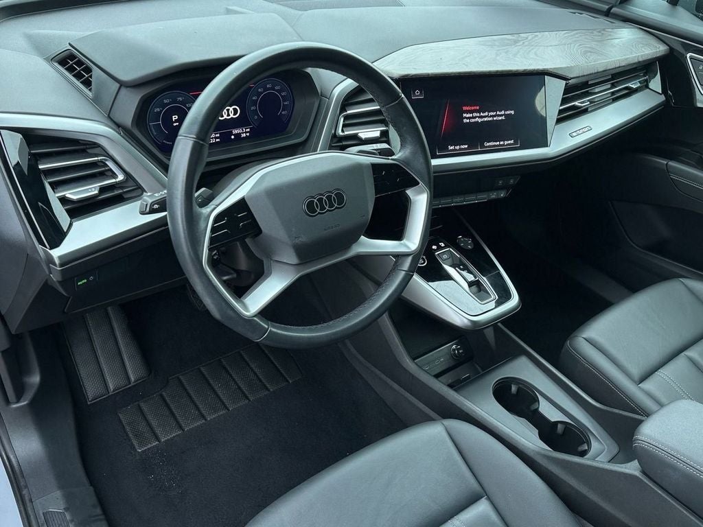 2024 Audi Q4 e-tron Premium quattro