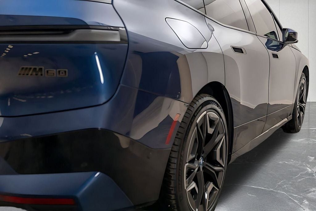 2025 BMW iX M60