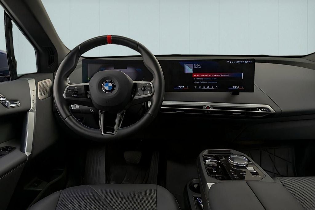 2025 BMW iX M60