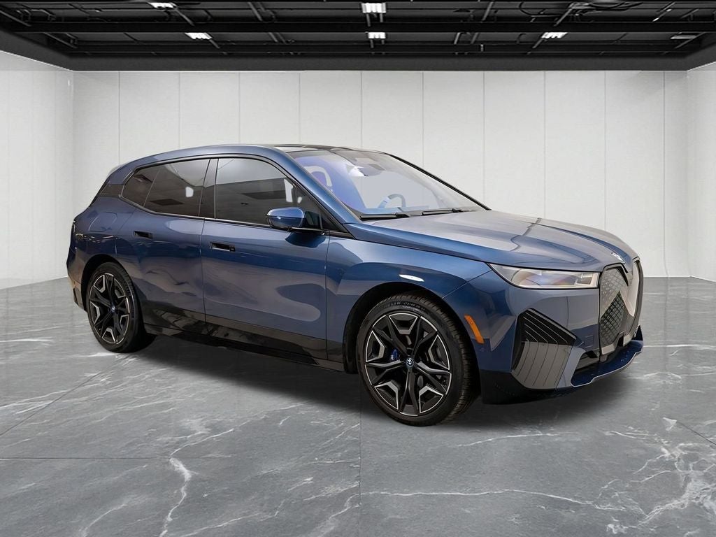 2025 BMW iX M60