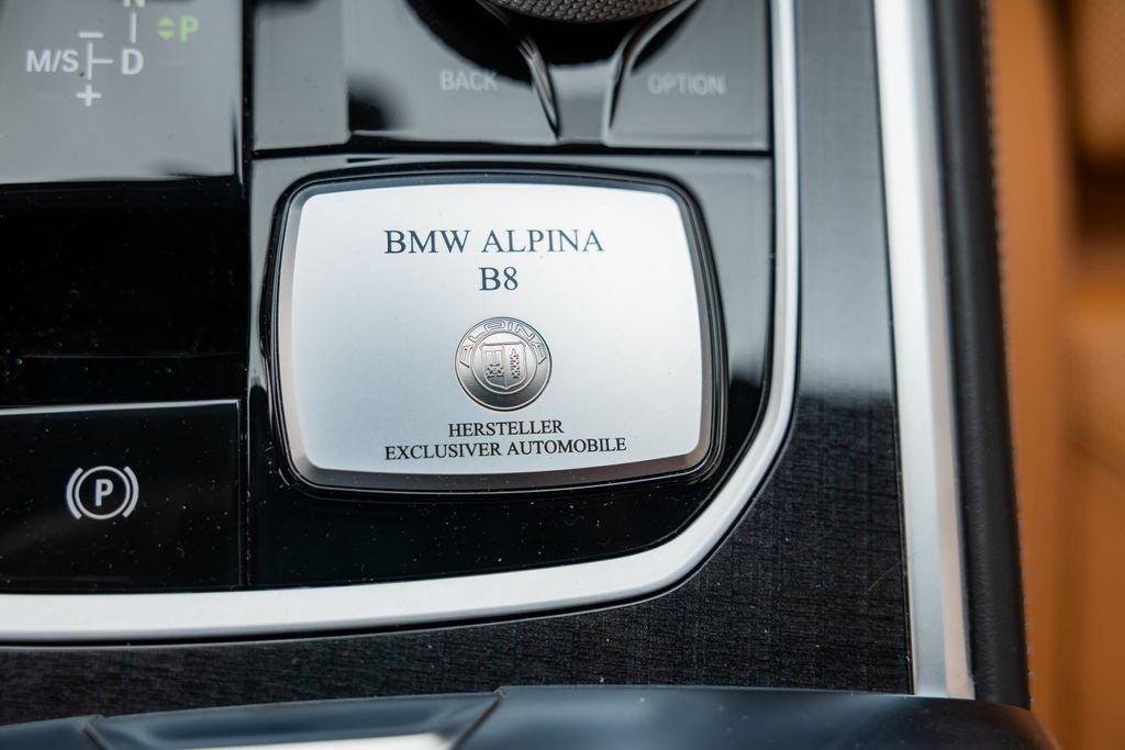 2022 BMW 8 Series ALPINA B8 xDrive