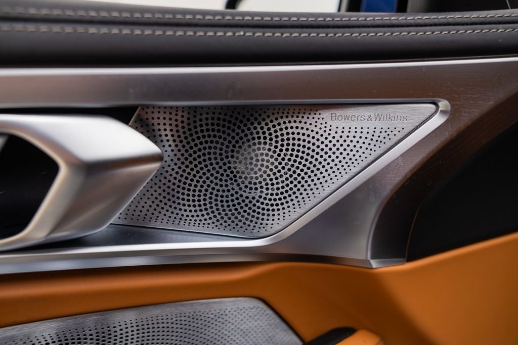 2022 BMW 8 Series ALPINA B8 xDrive