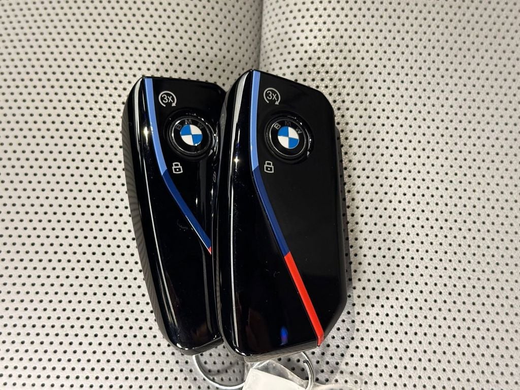 2025 BMW M5 Base