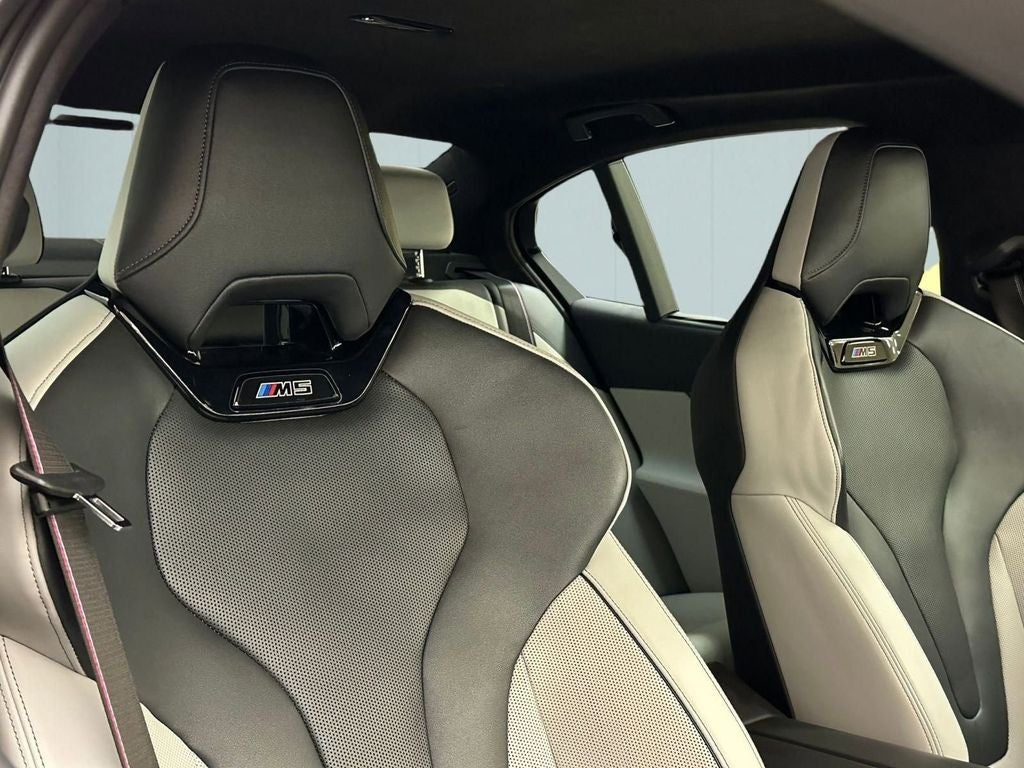 2025 BMW M5 Base