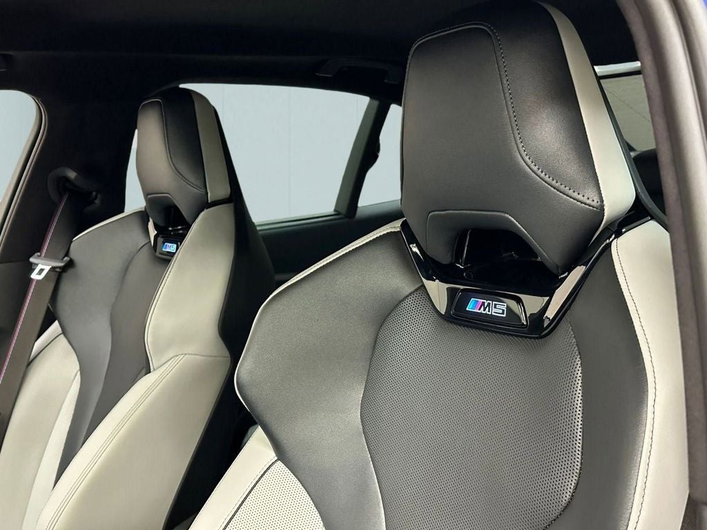 2025 BMW M5 Base