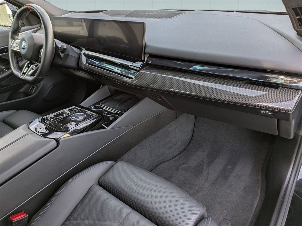 2024 BMW i5 M60