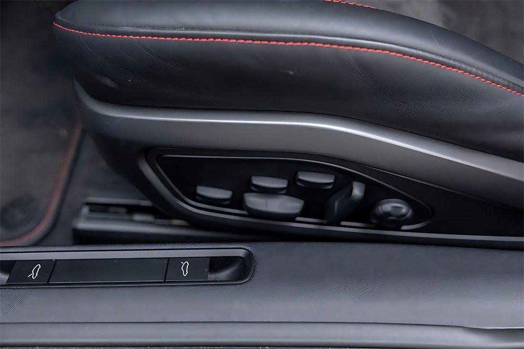 2022 Porsche 911 Carrera 4 GTS