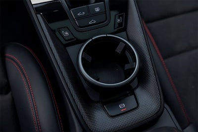 2022 Porsche 911 Carrera 4 GTS