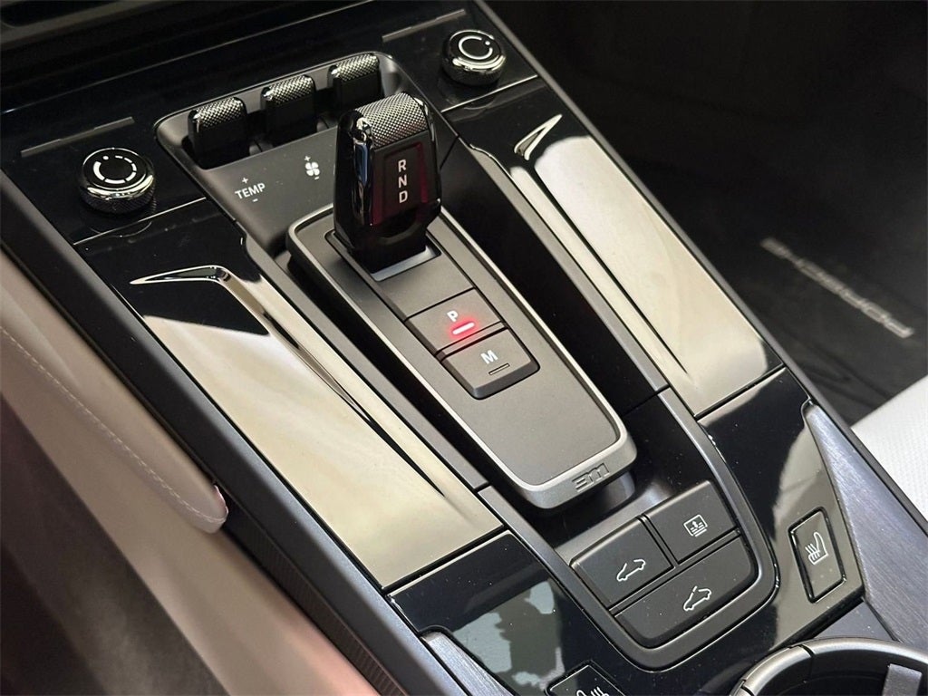 2025 Porsche 911 Carrera GTS