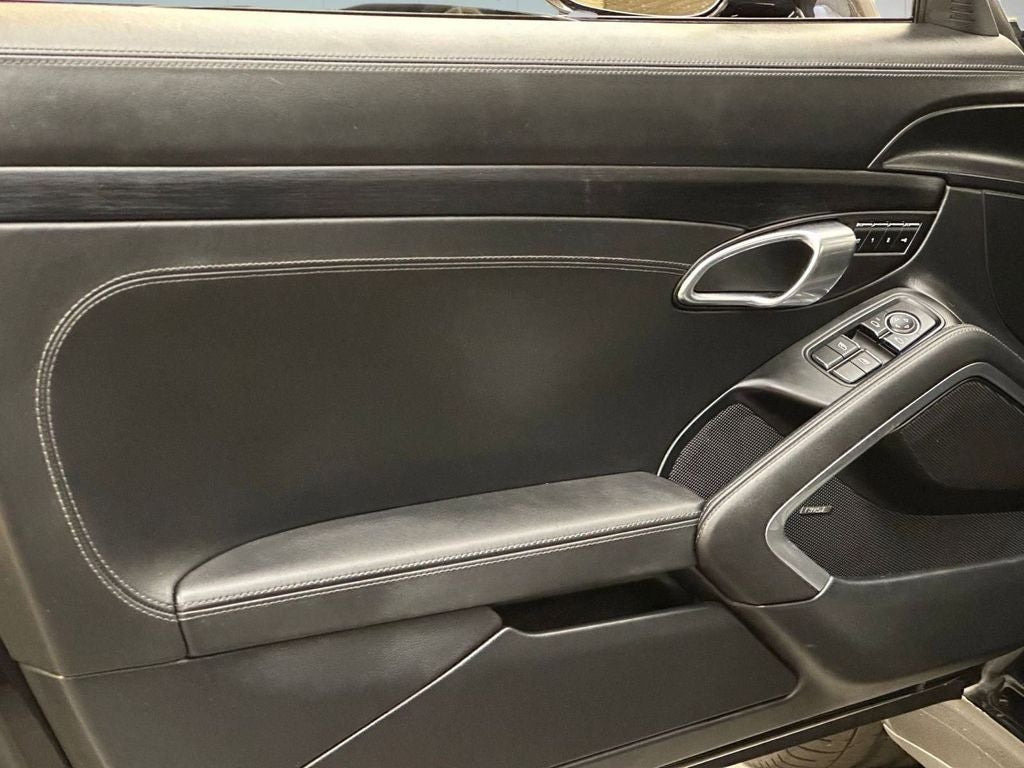 2019 Porsche 911 Carrera GTS