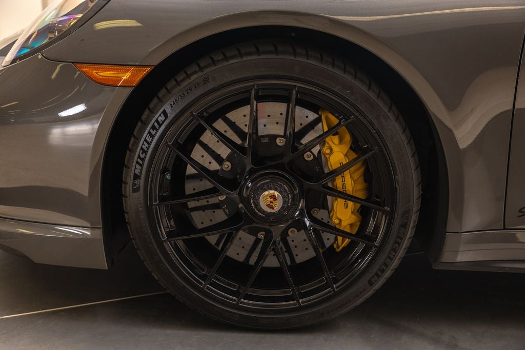 2019 Porsche 911 Turbo S