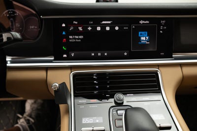 2023 Porsche Panamera 4 Platinum Edition