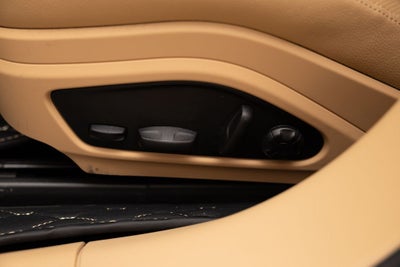 2023 Porsche Panamera 4 Platinum Edition