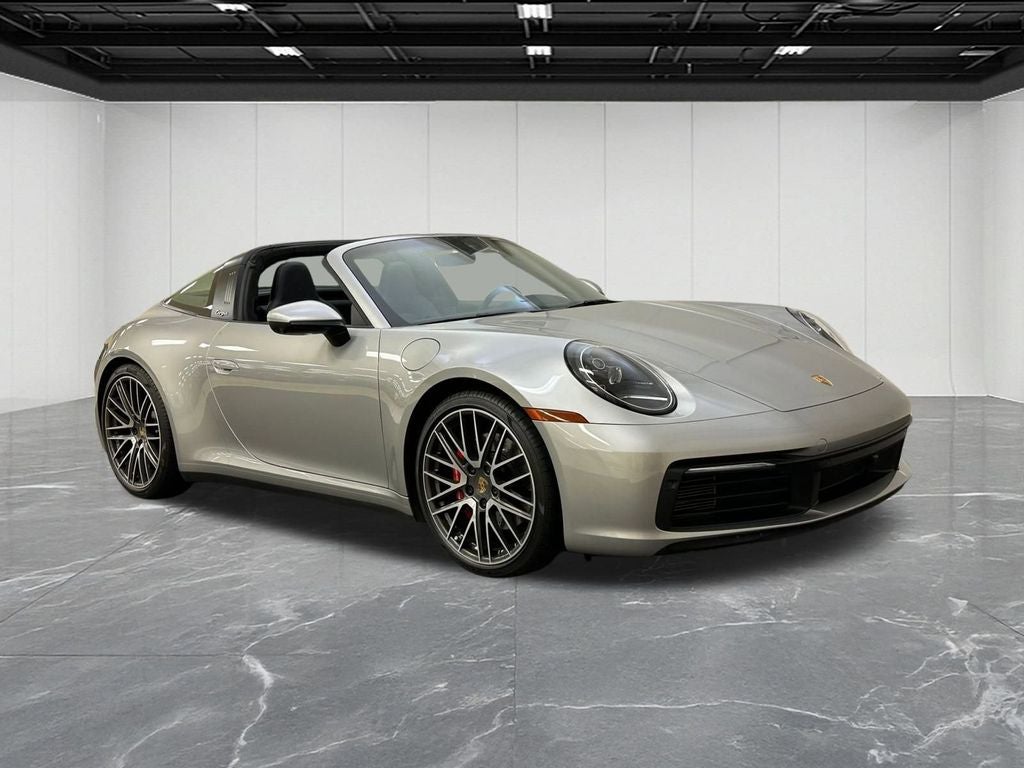 2022 Porsche 911 Targa 4S