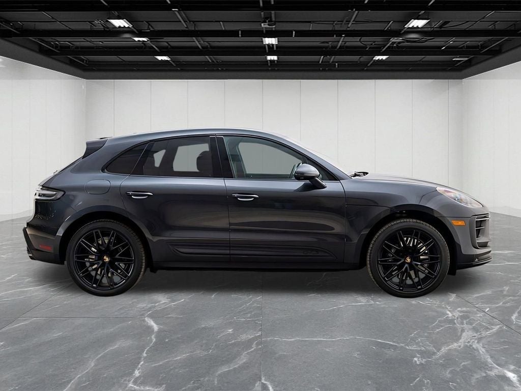 2025 Porsche Macan GTS