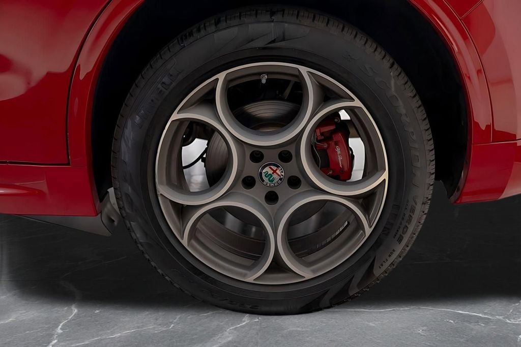 2020 Alfa Romeo Stelvio Base