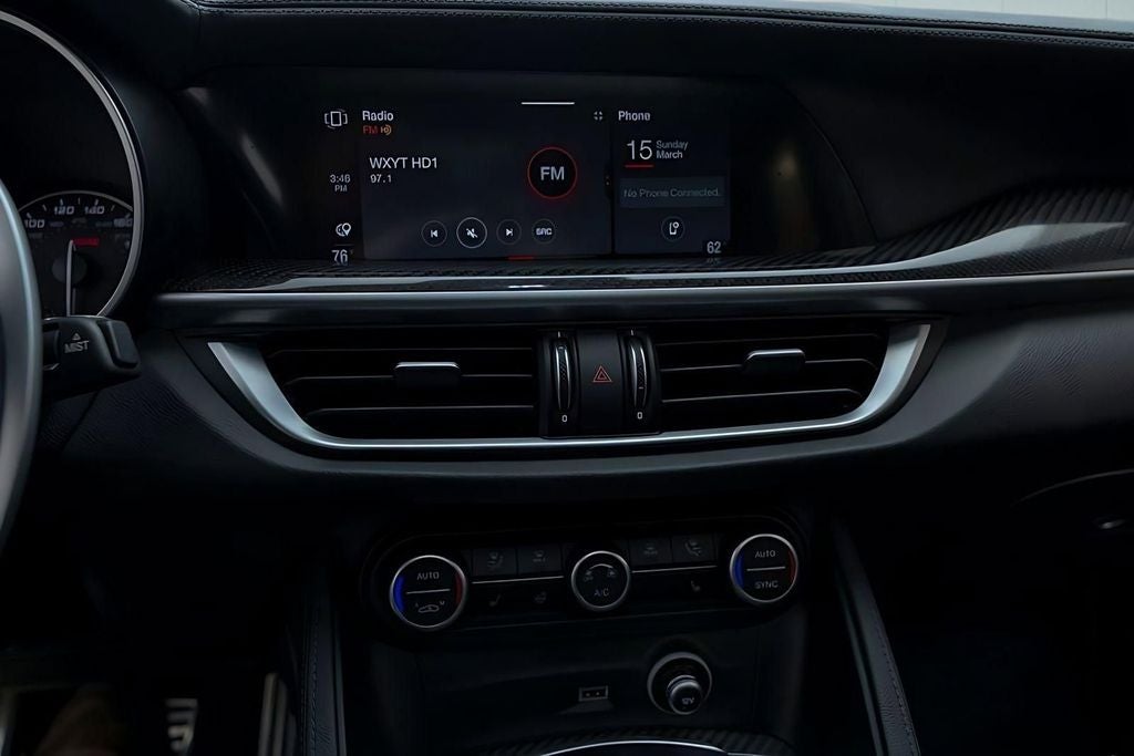 2023 Alfa Romeo Stelvio Quadrifoglio