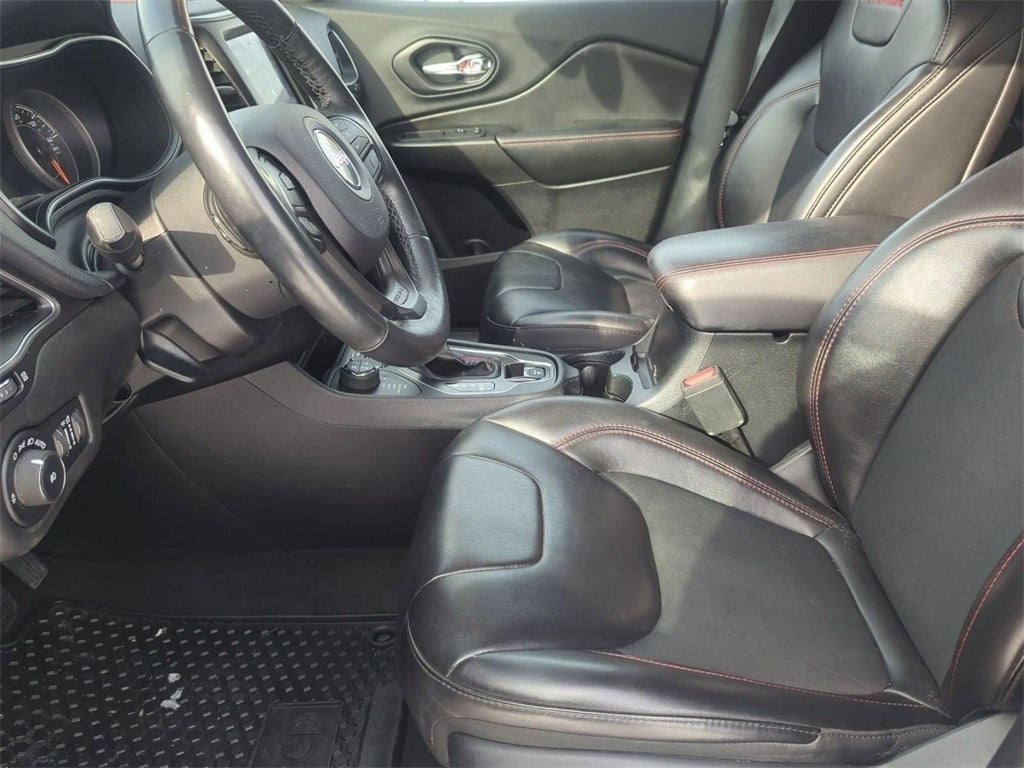 2019 Jeep Cherokee Trailhawk