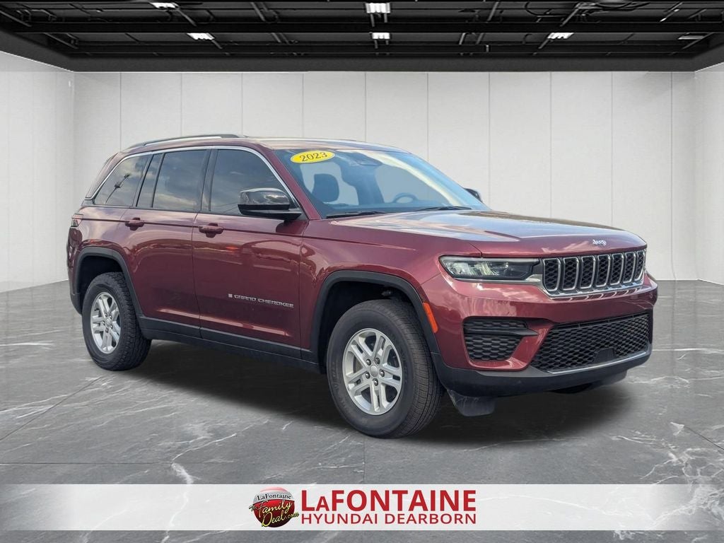2023 Jeep Grand Cherokee Laredo