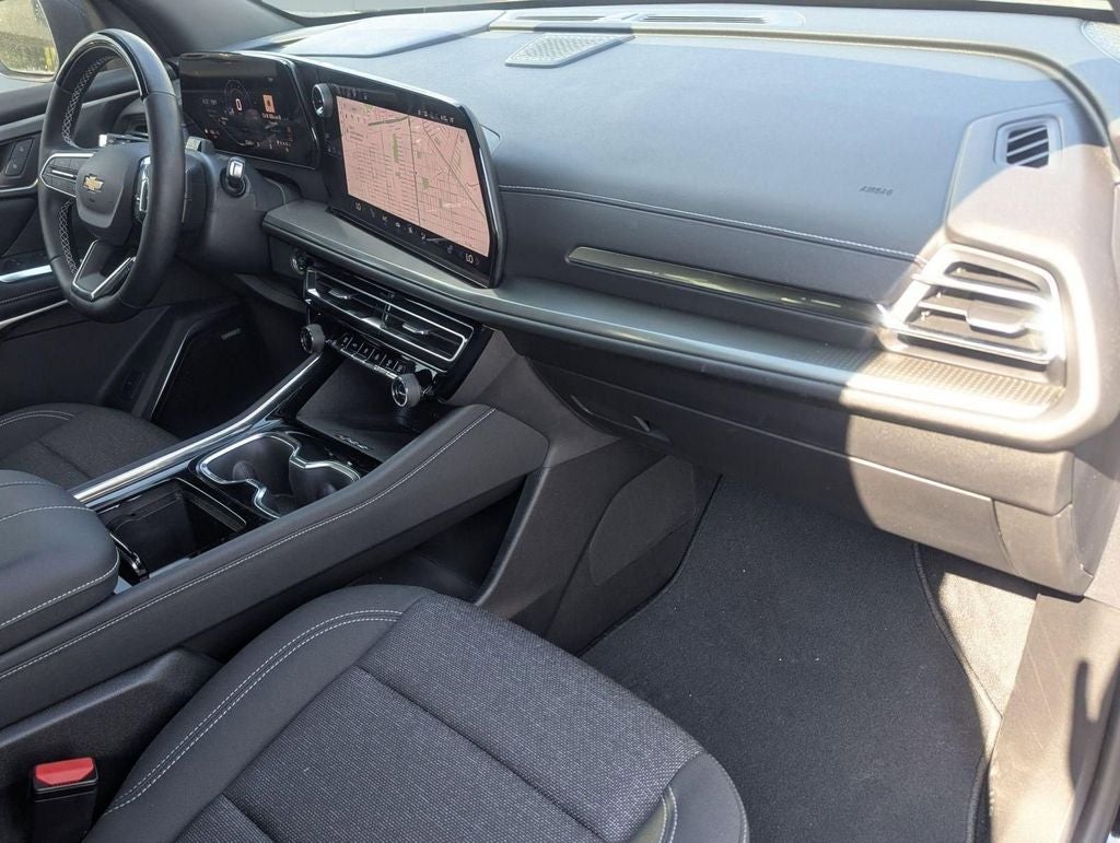 2024 Chevrolet Traverse FWD LT