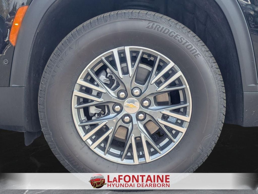 2024 Chevrolet Traverse FWD LT