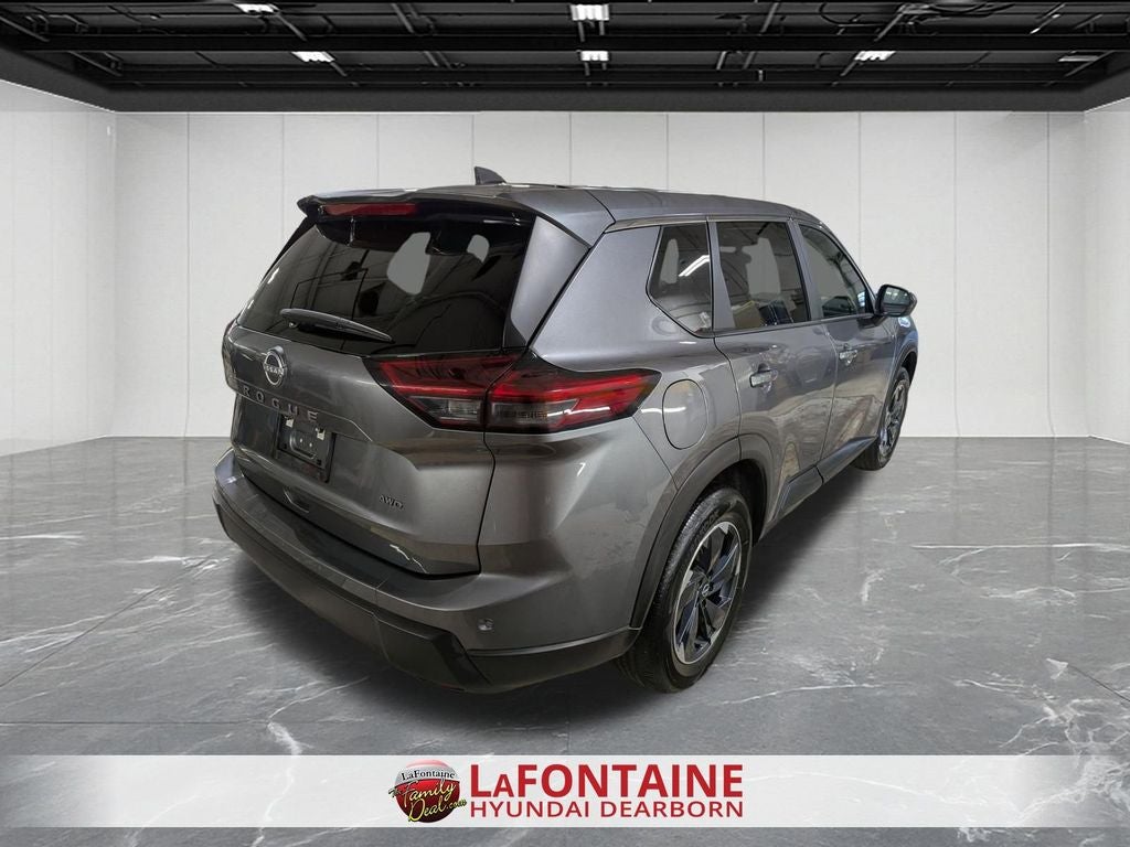 2025 Nissan Rogue SV