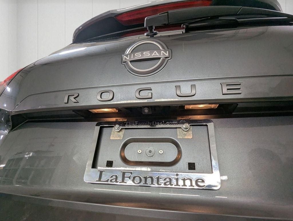 2025 Nissan Rogue SV