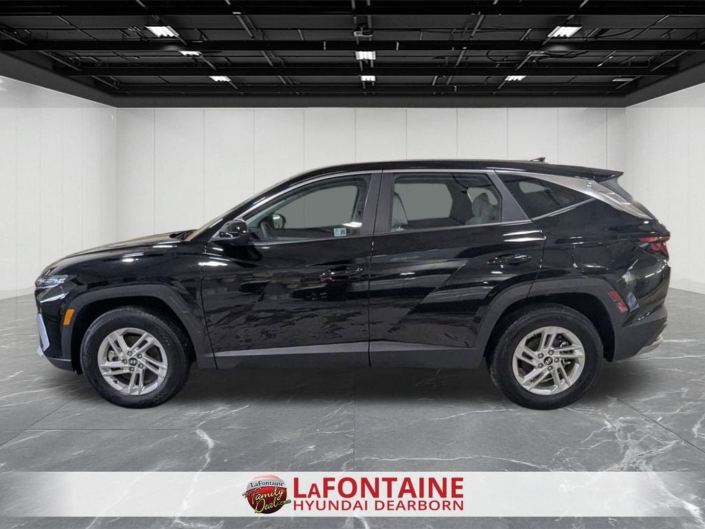 2025 Hyundai Tucson SE