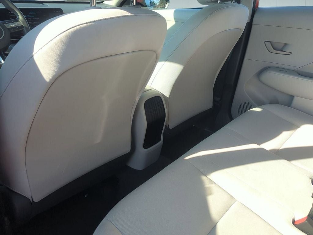 2024 Hyundai Kona SE