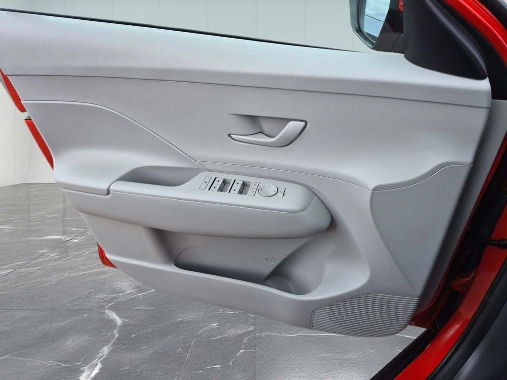 2025 Hyundai Kona SEL Convenience