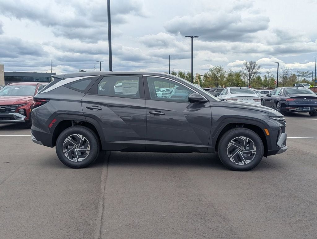 2026 Hyundai Tucson Hybrid Blue SE