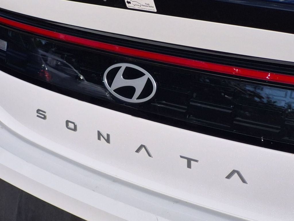 2025 Hyundai Sonata SE