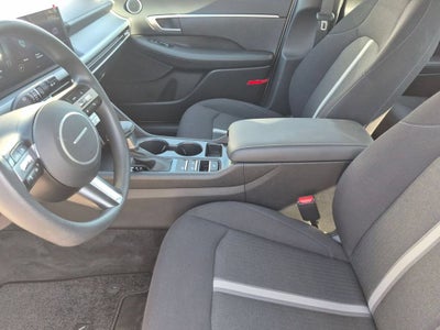 2025 Hyundai Sonata SE
