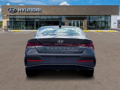 2026 Hyundai Elantra SE