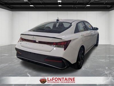 2025 Hyundai Elantra SEL Sport