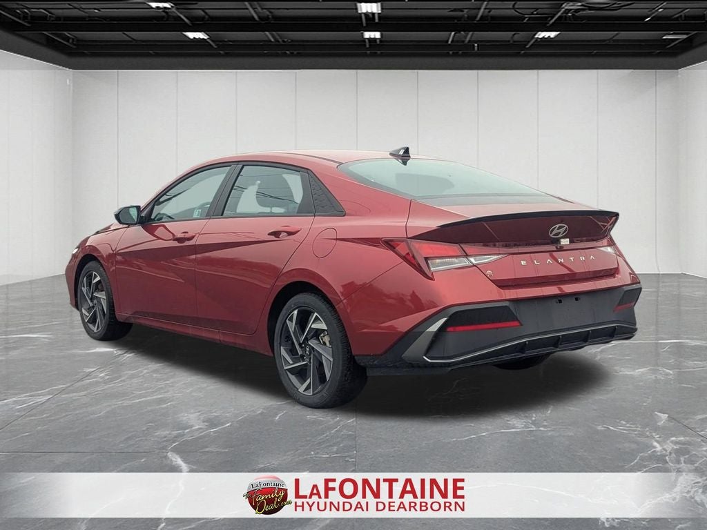 2025 Hyundai Elantra SEL Sport