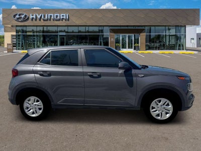 2026 Hyundai Venue SE