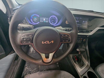 2022 Kia Niro LX