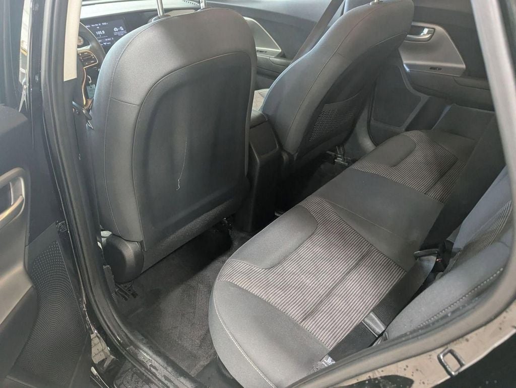 2022 Kia Niro LX