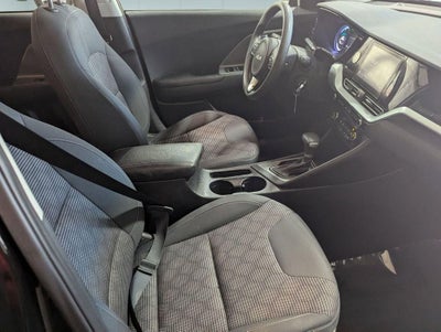 2022 Kia Niro LX