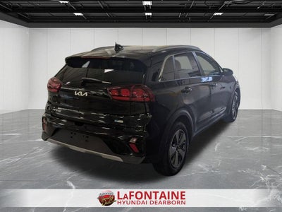 2022 Kia Niro LX