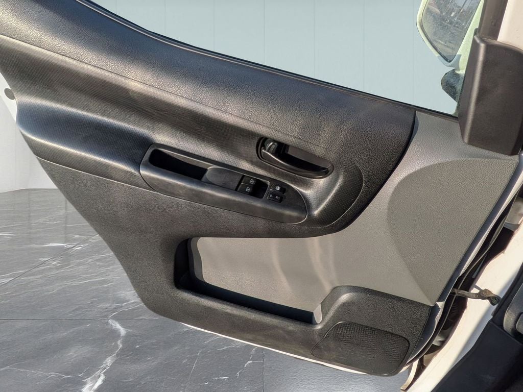 2019 Nissan NV200 SV