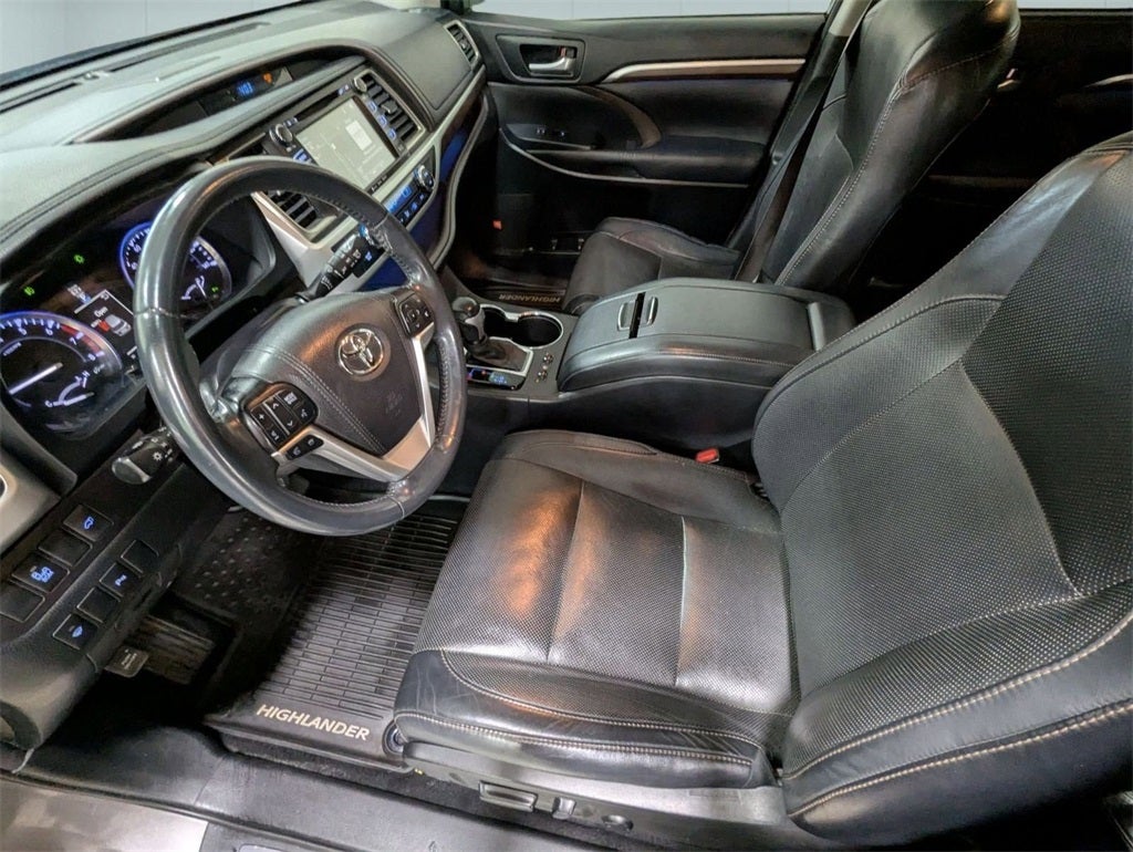 2016 Toyota Highlander Limited