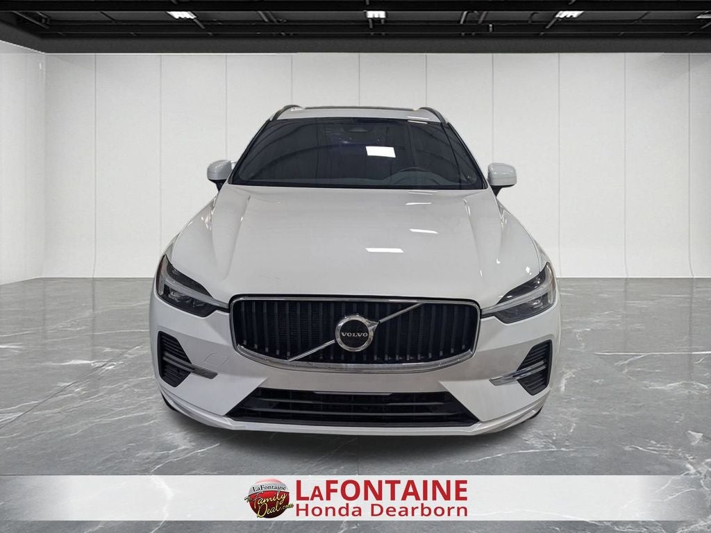2022 Volvo XC60 B5 Momentum